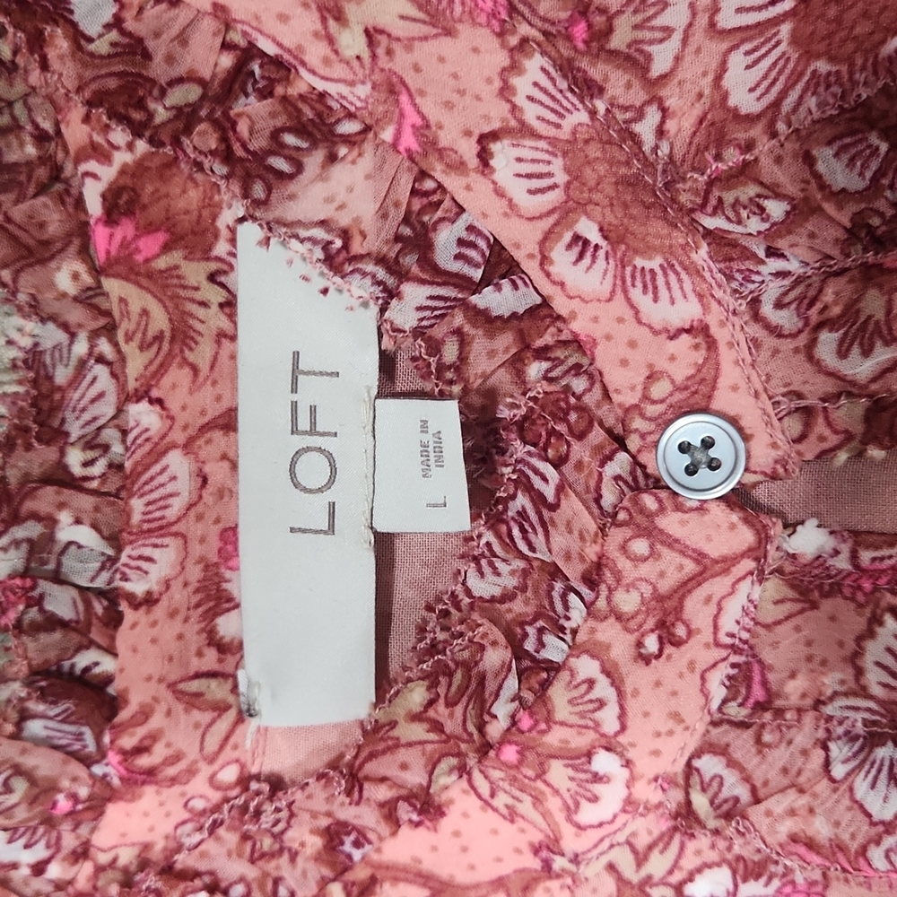 Loft floral clip Ruffle shell - Picture 10 of 12